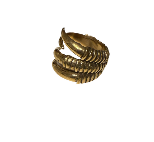 Claw ring