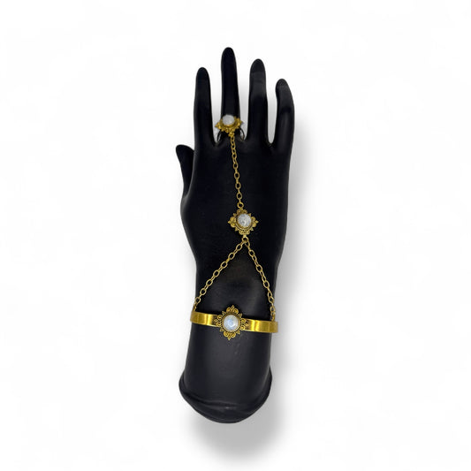 Diamond Moonstone Handchain