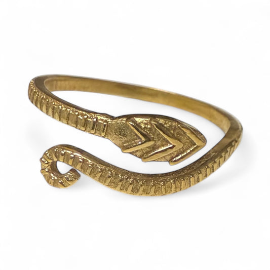 Dainty snake ring