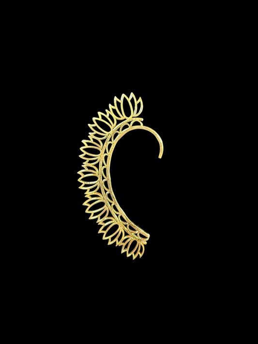 Lotus cuff