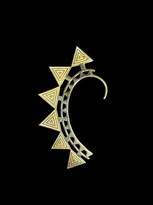 Triangle cuff