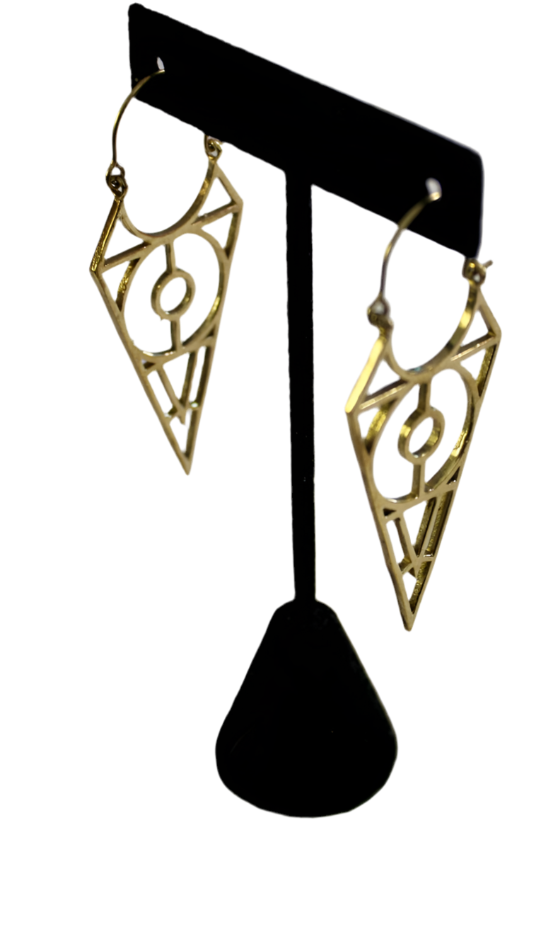 Mystic triangle earrings