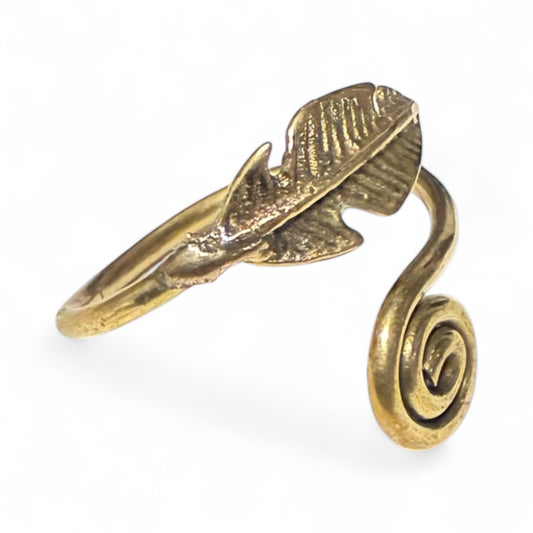 Spiral leaf ring