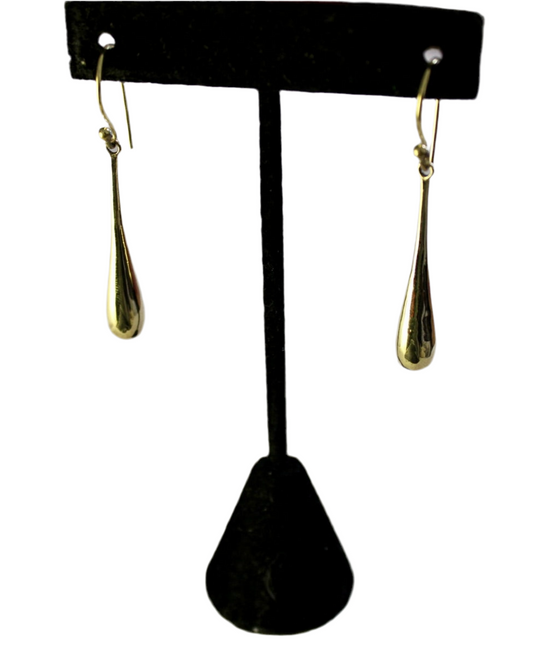 Teardrop earrings