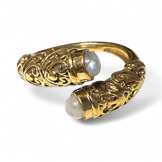 Moonstone tube ring