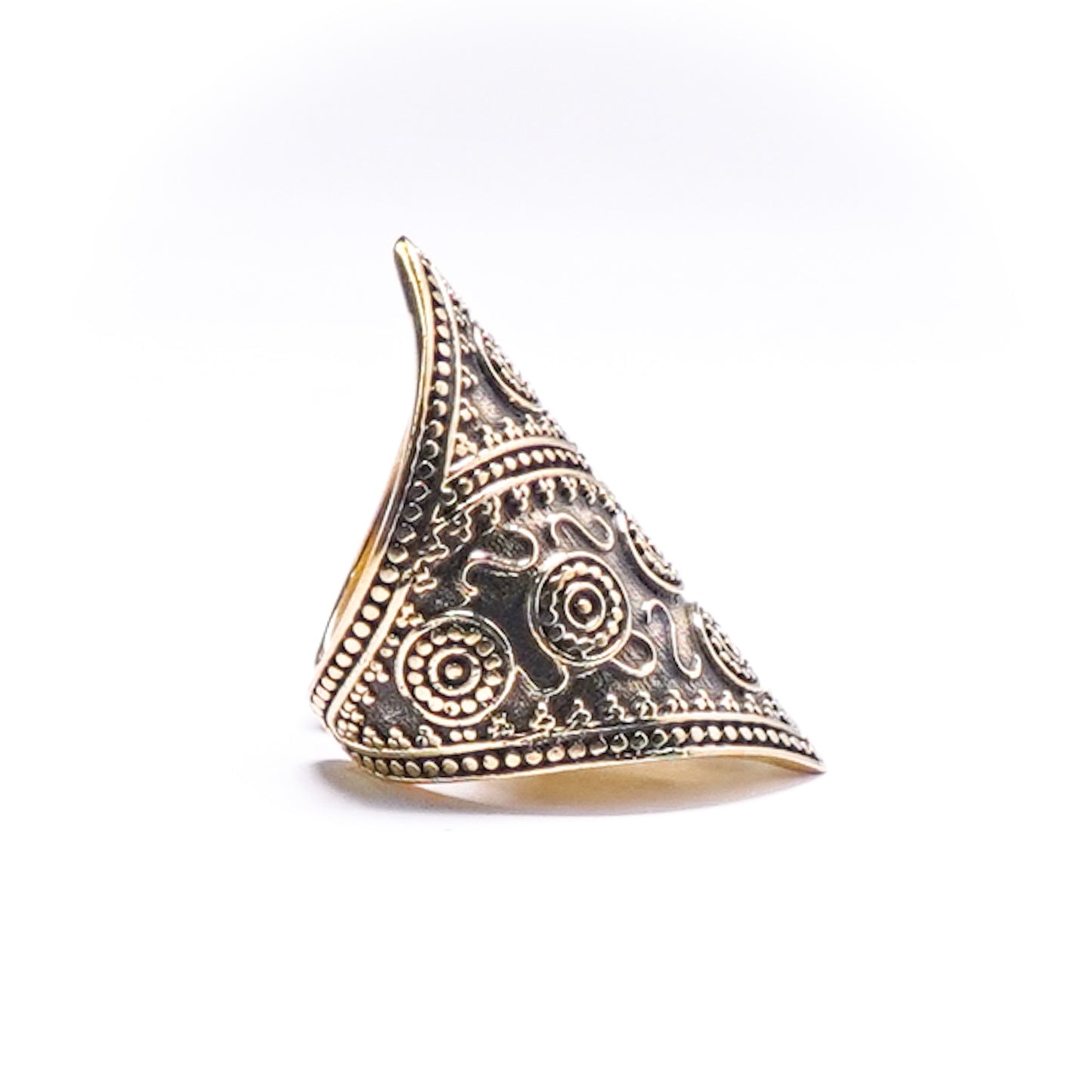 Shield Ring