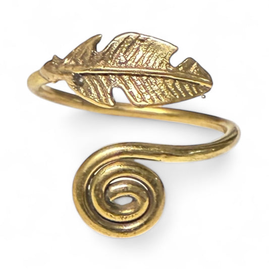 Spiral leaf ring