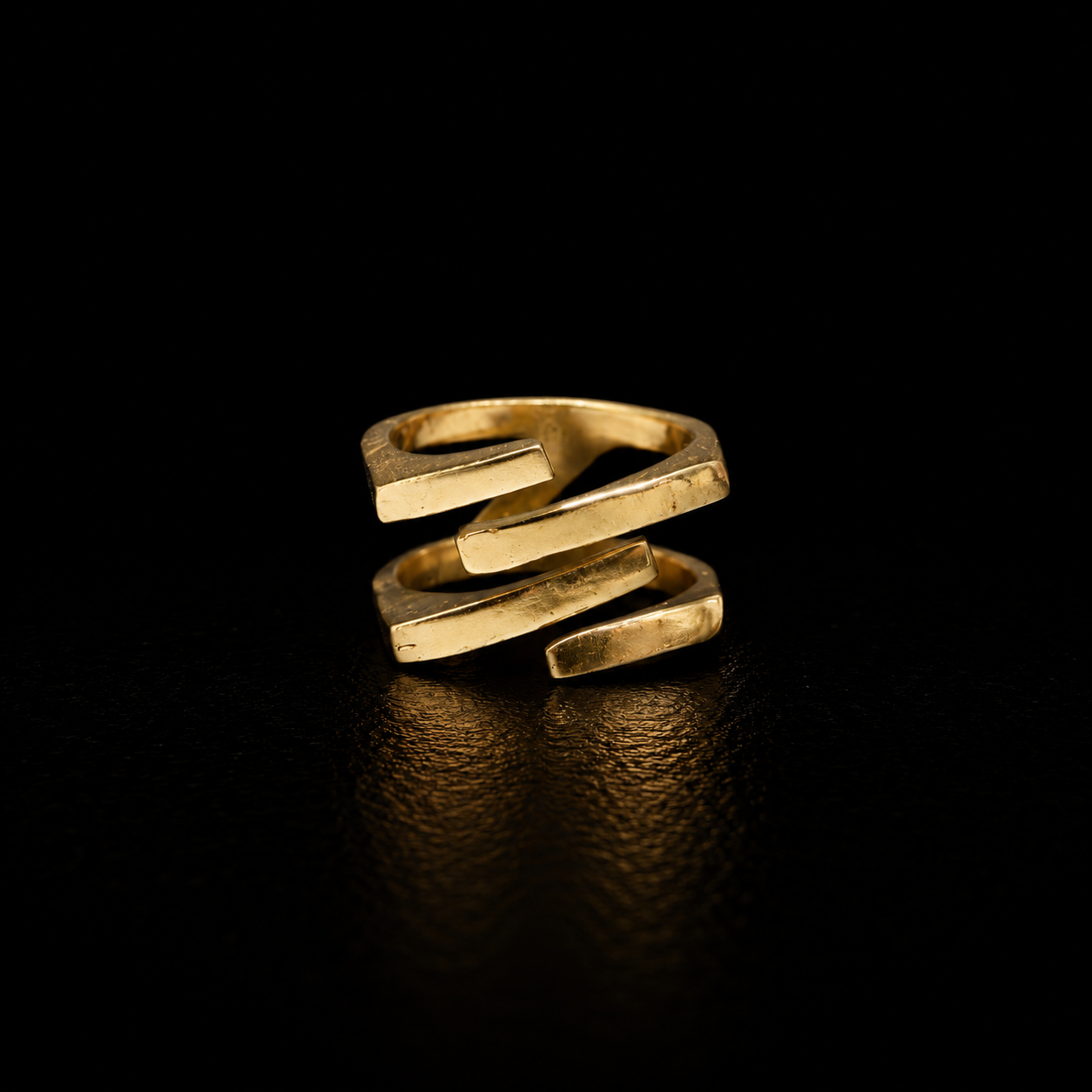 Four Bars Ring